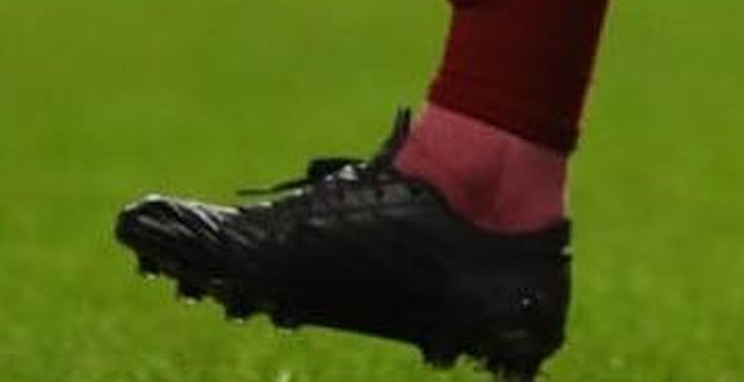 Asics football top boots 2018
